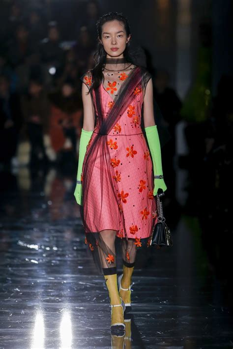 prada sahariana 2018|prada runway dresses.